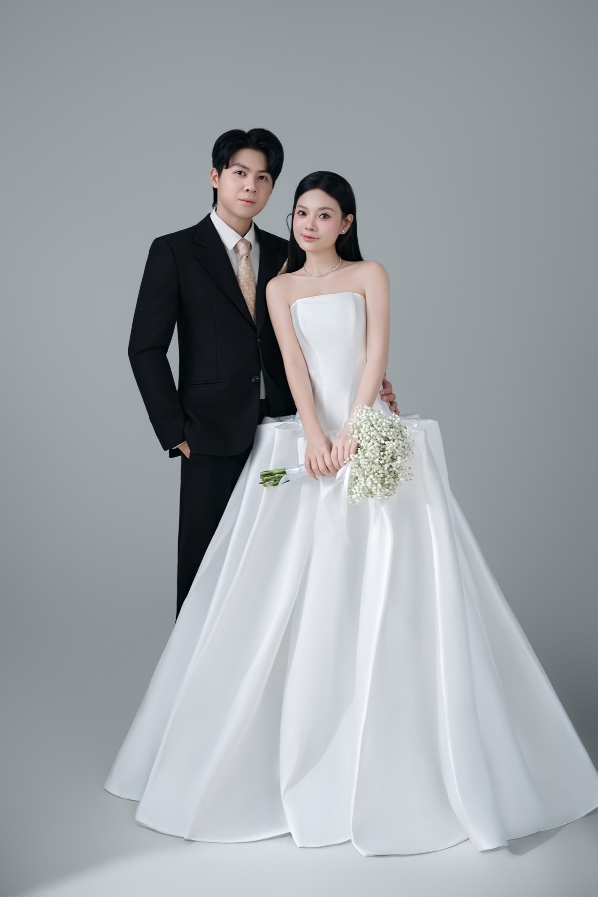 Ảnh cưới studio